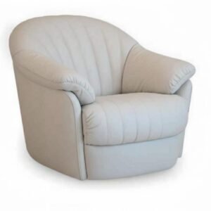 WhatsApp Image 2025-12-16 at 20.31.31 (2) Poltrona Poli